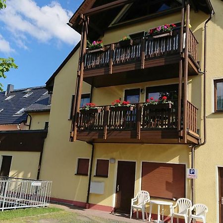 Ferienwohnung Korn Mit Tiefgarage Und Skiraum Oberwiesenthal Exterior foto